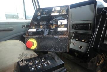 1996 International Acco 6x4 Water Truck 1996 International Acco 6x4 Water Truck