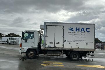 2012 Hino FC 500 1022 Refrigerated Pantech