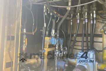 1992 Caterpillar 773B Service Truck