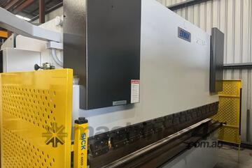 Ermaksan (Turkey) 3600 metre x 120 ton Hydraulic Pressbrake