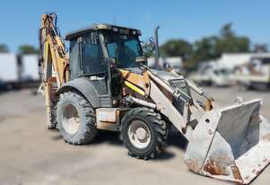 Case   590SR Backhoe Loader