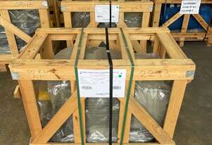 110 kw 150 hp 4-pole 1485 rpm 415 volt 280SM AC Electric Motor Toshiba Type ZWE280M-4 New unused