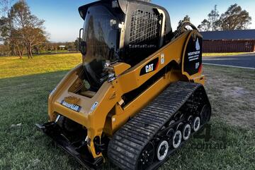Caterpillar CAT 277C Skid Steer