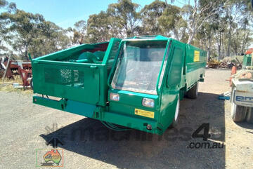 (5325) Almond Chaser Bin (Carisbrook, VIC)