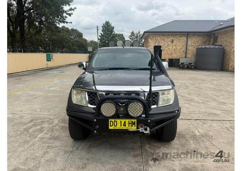 2009 Nissan Navara