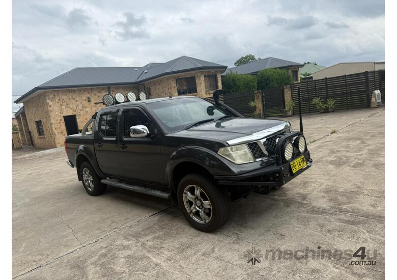 2009 Nissan Navara
