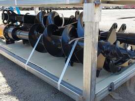 Giyi Set of 8 - picture1' - Click to enlarge