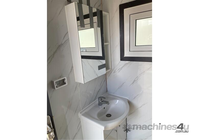 Unused Ablution / Toilet Block