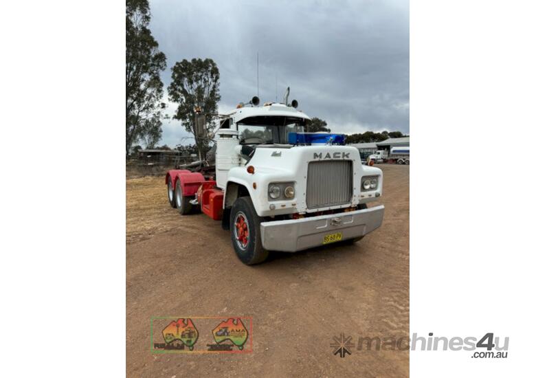 (8623) Mack R600 1977 300hp with Tipper hydraulics