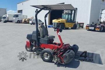 Toro   Greensmaster 3150-q