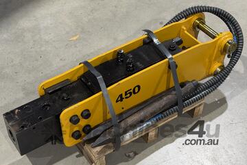 QHMS Breaking Hammer