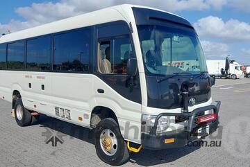 Toyota   Coaster XZB70R