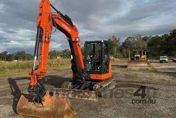 Hitachi 2018   ZX65USB-5A PB142