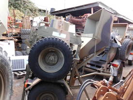 diesel powered hyd load concrete mixer , 200ltr 1 left , weight scales - picture0' - Click to enlarge