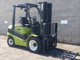Clark C30D Diesel Counterbalanced Forklift Truck - Hire - picture0' - Click to enlarge