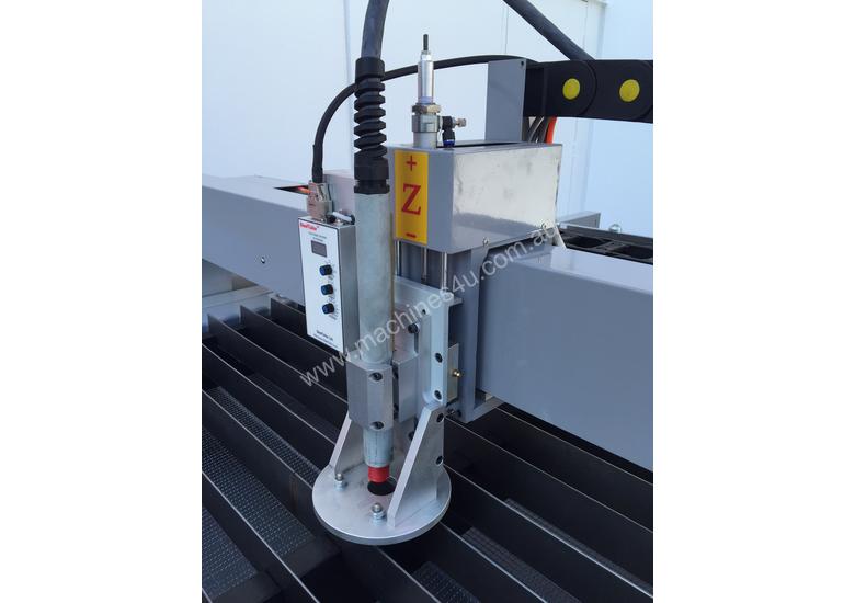 caption CNC Plasma Oxy Combo With Heavy Duty Table
