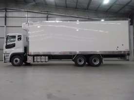 Fuso FV54 Refrigerated Truck - picture0' - Click to enlarge