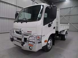 Hino 616 - 300 Series Tipper Truck - picture0' - Click to enlarge