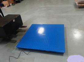 NEW ADVANCED COMMERCIAL 3TON FLOOR PALLET SCALES  - picture1' - Click to enlarge
