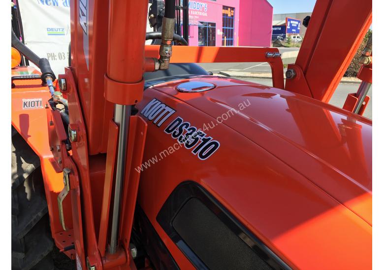 caption PROBABLY THE BEST VALUE 35HP TRACTOR IN AUSTRALIA.