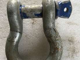 Bow D Shackle 8.5 ton approved 25 mm standard pin - picture0' - Click to enlarge