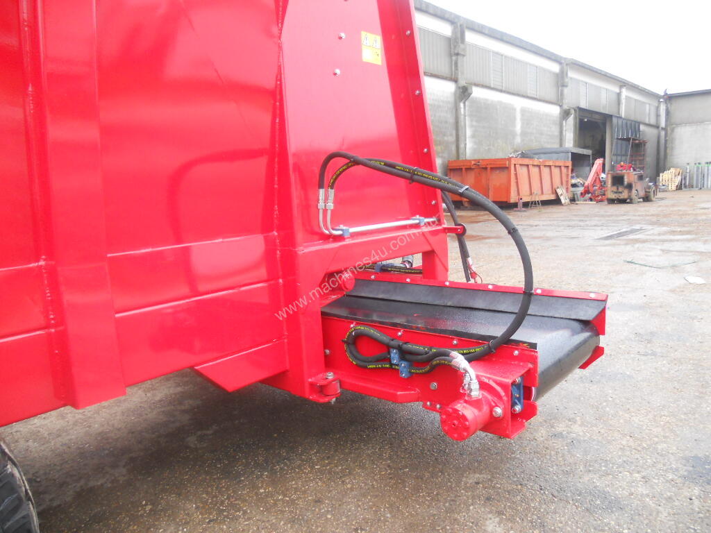 New 2020 tuffass Compost Manure spreader MS Side delivery Manure