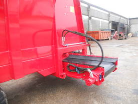  Compost/Manure spreader MS Side delivery  - picture0' - Click to enlarge