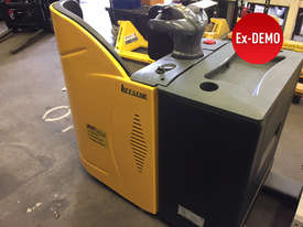 Ex-demo battery electric pallet truck - picture2' - Click to enlarge