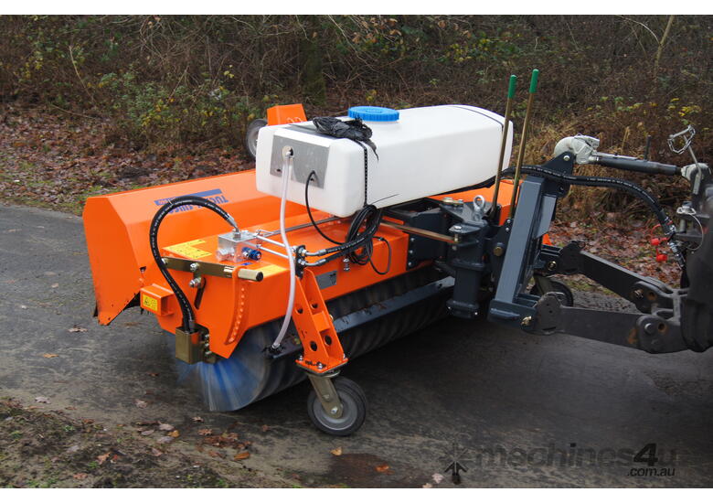caption Tuchel Profi 660 Road Sweeper Broom