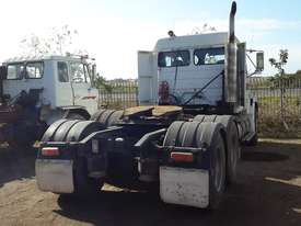 Freightliner  Primemover Truck - picture1' - Click to enlarge