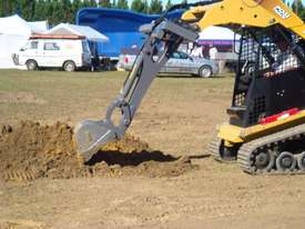  Norm Slewing Mini Backhoe - picture0' - Click to enlarge
