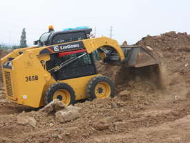LiuGong 365B Skid Steer Loader for Hire - picture0' - Click to enlarge
