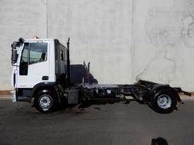 Iveco EuroCargo Tray Truck - picture0' - Click to enlarge