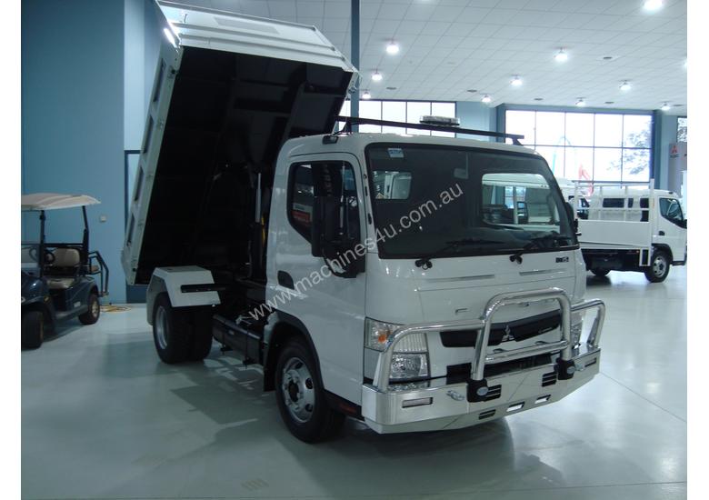 caption Fuso Canter 815 Tipper Truck