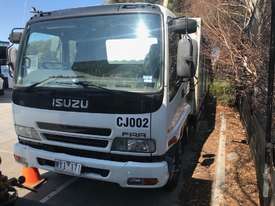 2007 Isuzu FRR550 fitted with DCS Rustler Sewer Jetter - picture2' - Click to enlarge