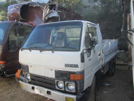 1988 Toyota Dyna - Wrecking - Stock ID 1530 - picture0' - Click to enlarge