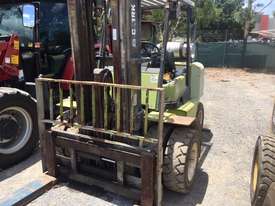 Clark 3.6t forklift - picture0' - Click to enlarge