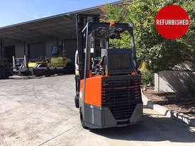 Refurbished 2T Narrow Aisle Forklift - picture0' - Click to enlarge