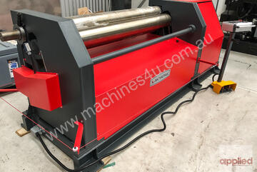 Akyapak ASM-S 170-15-7 Plate Rolls. 8mm x 1600mm capacity. Premium European quality. Akyapak ASM-S 170-15-7 Plate Rolls. 8mm x 1600mm capacity. Premium European quality.
