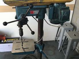 Brobo Waldown Pedestal Drill 8SN 415 Volt 8 Speed - picture2' - Click to enlarge