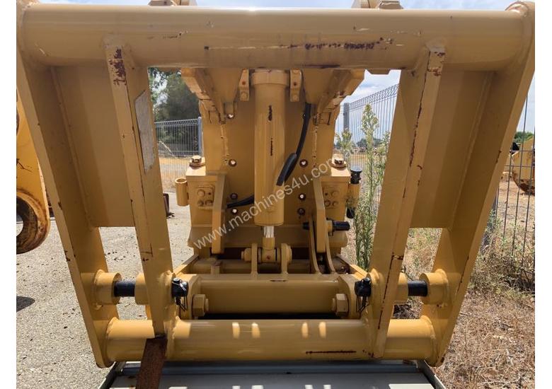 Used Caterpillar CAT GRADER FRONT BLADE LIFTS Grader Parts in