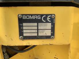 Bomag  BW120AD-4 Roller - picture1' - Click to enlarge