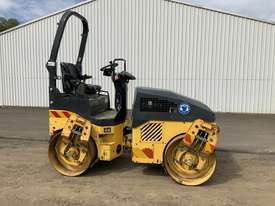 Bomag  BW120AD-4 Roller - picture2' - Click to enlarge