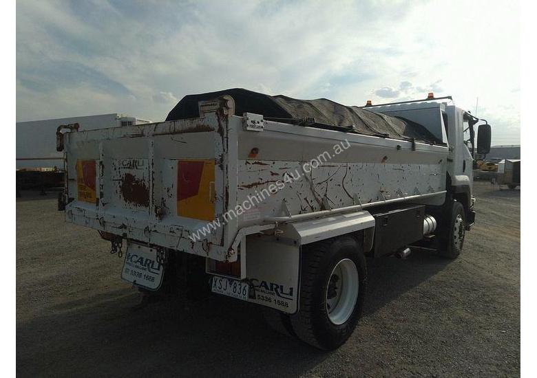 caption Isuzu FVR1000