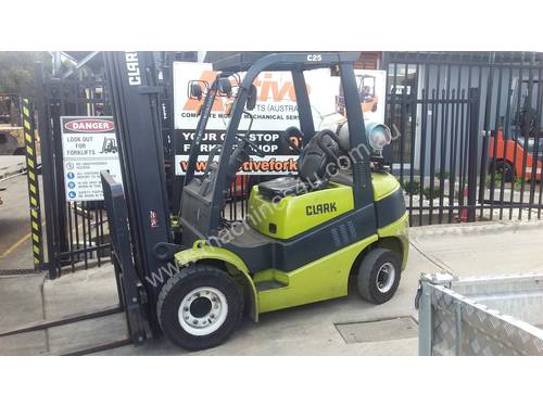 Clark Forklift 2.5 Ton 5200mm Lift Height Container Mast 2011 Model