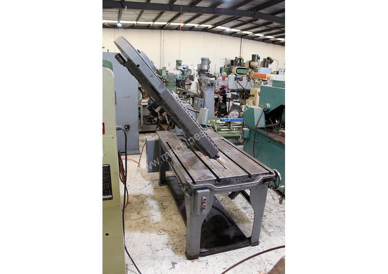 caption Marvel No 8 Vertical Tilt Frame Bandsaw