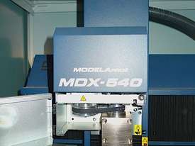 CNC Milling Machine - picture0' - Click to enlarge