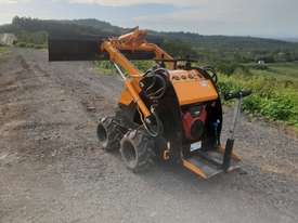 Mini Skid Steer - picture0' - Click to enlarge