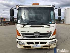2010 Hino FD 1024 - picture1' - Click to enlarge