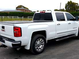 2015 GMC Denal HD Dual Cab  - picture1' - Click to enlarge